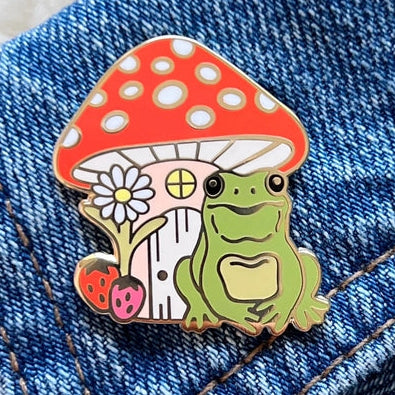 FROG & MUSHROOM PIN