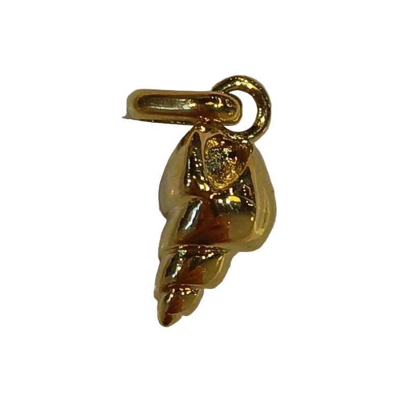 GOLD CONCH SHELL CHARM