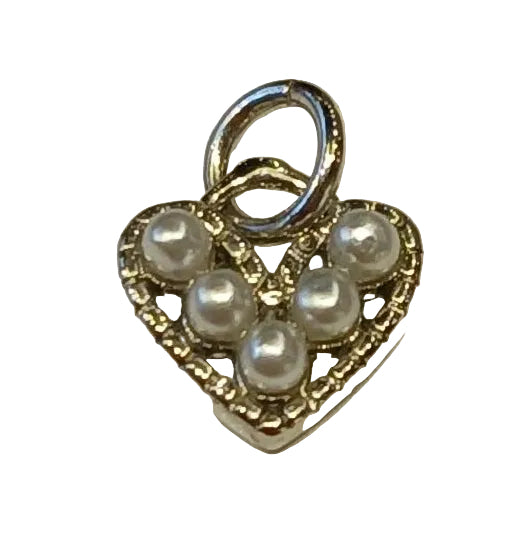 SILVER TINY PEARL HEART CHARM
