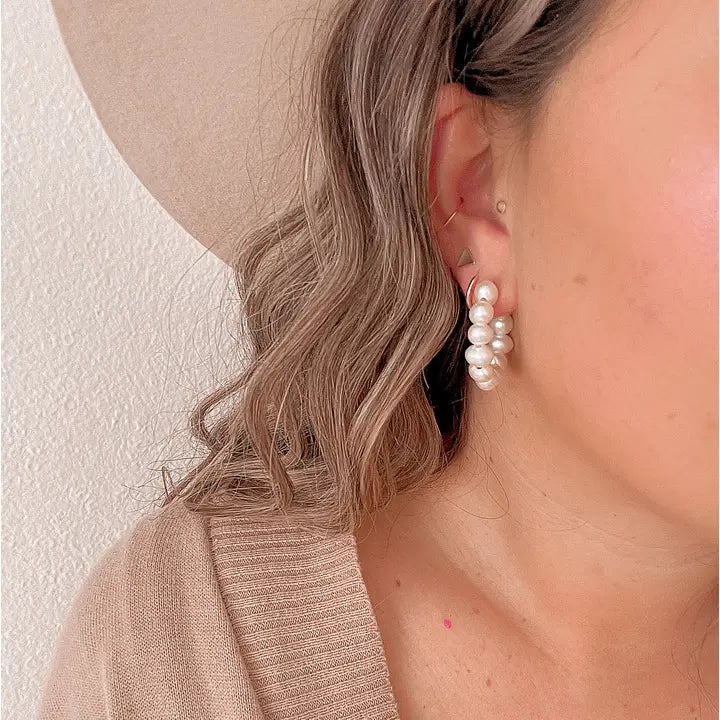 GOSSIP PEARL HOOPS
