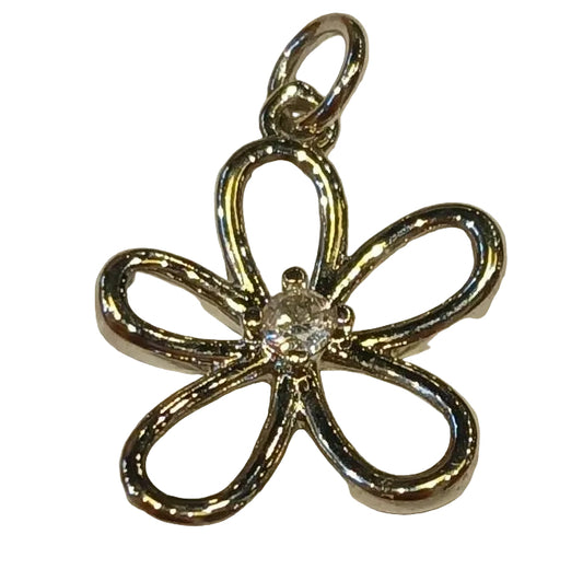 OPEN PETAL FLOWER CHARM