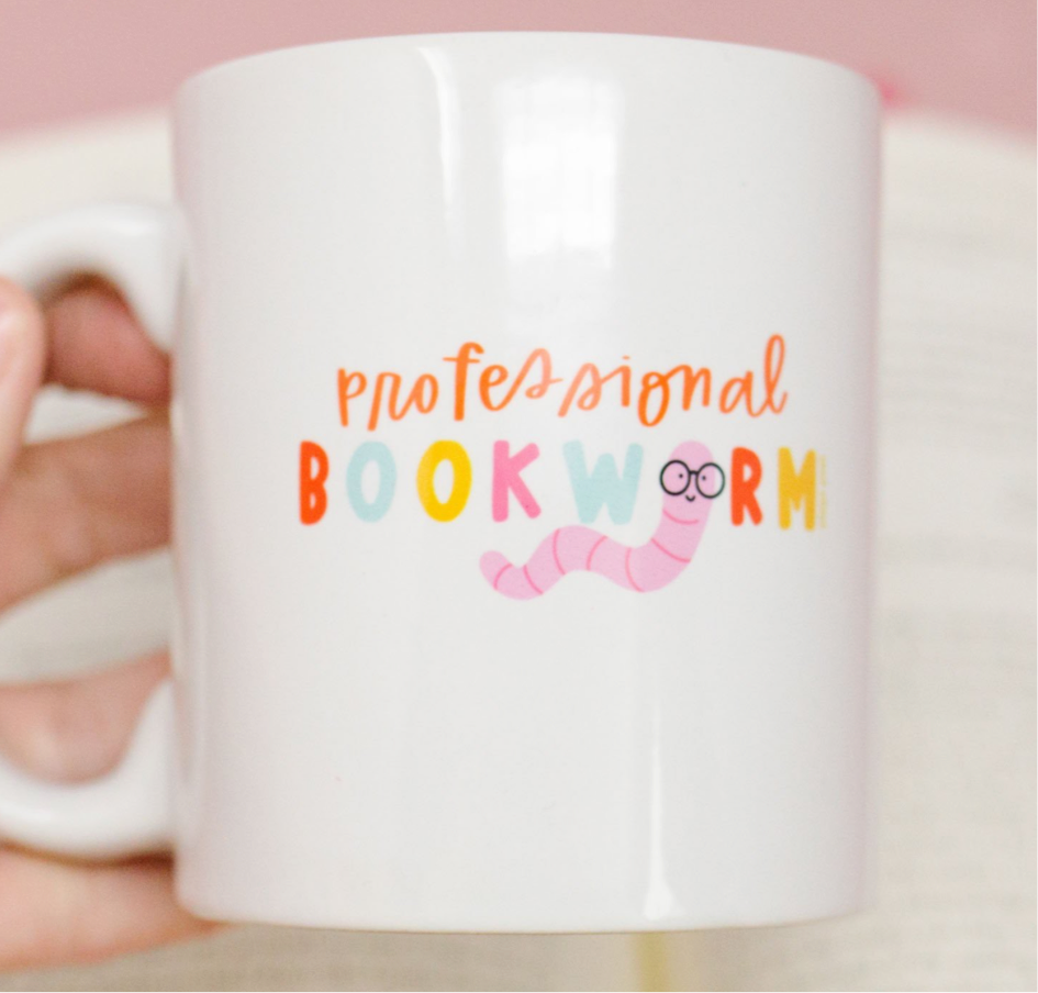 PROFESSIONAL BOOKWORM MUG