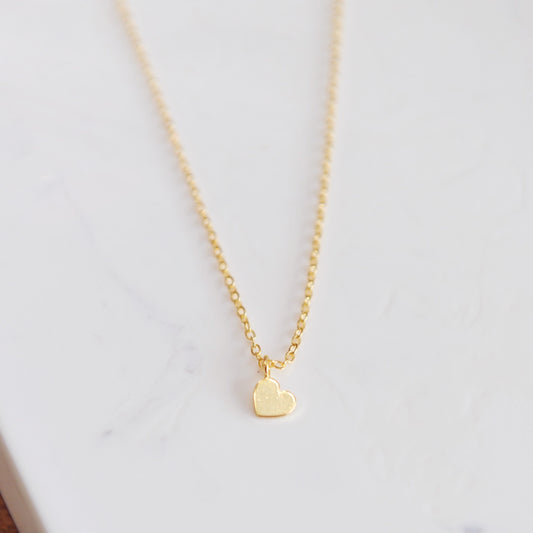 ADDI DANGLE HEART NECKLACE