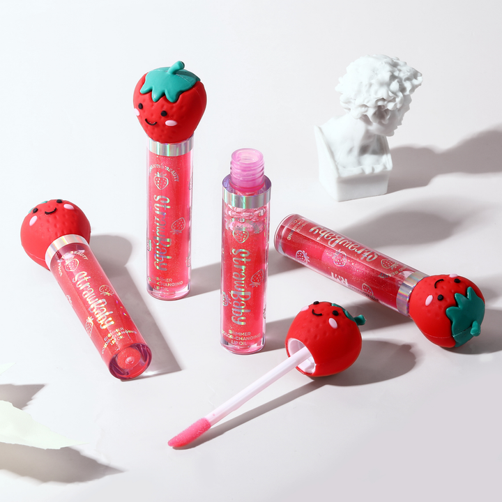 STRAWBERRY MAGIC LIP GLOSS