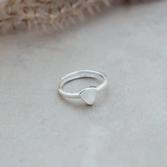 SILVER MAE MOONSTONE RING