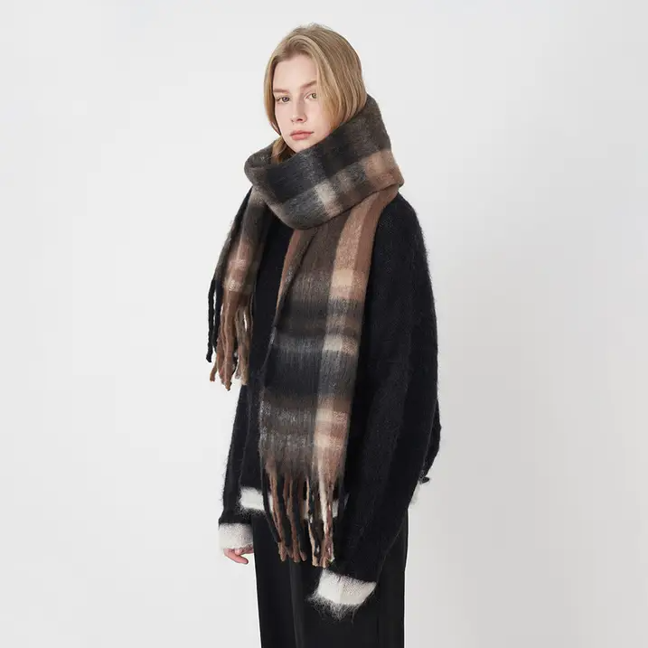 PLAID TASSEL MOHAIR SCARF
