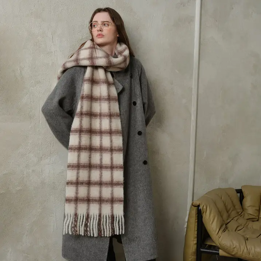 GRID TASSLE SCARF