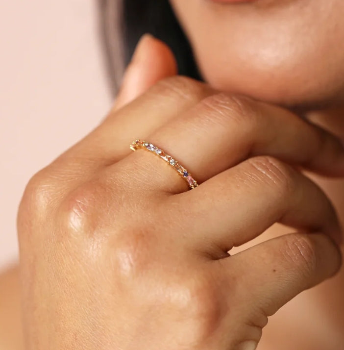 GOLD PASTEL BAGUETTE RING