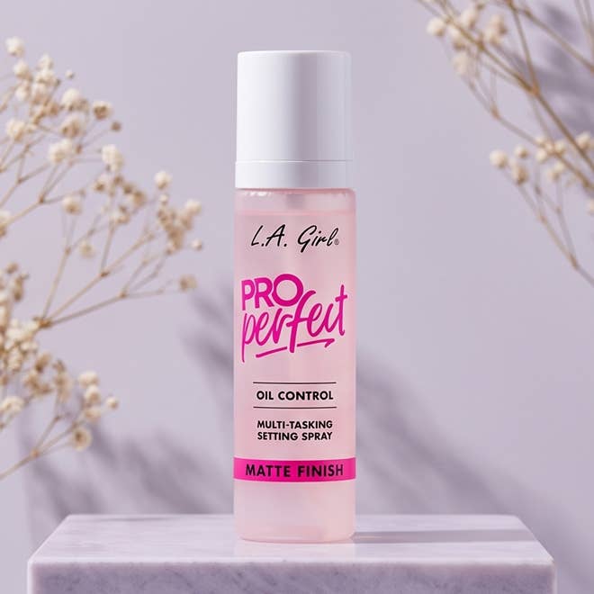 MATTE SETTING SPRAY