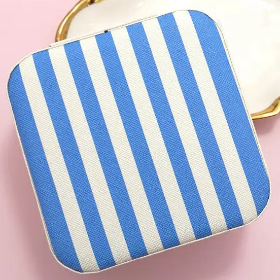 JOSSLYN JEWELRY BOX