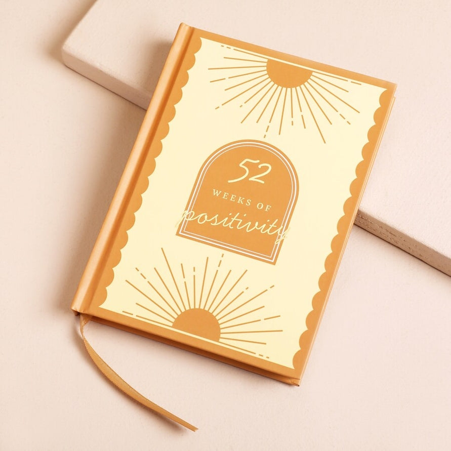 52 WEEKS OF POSITIVITY DIARY