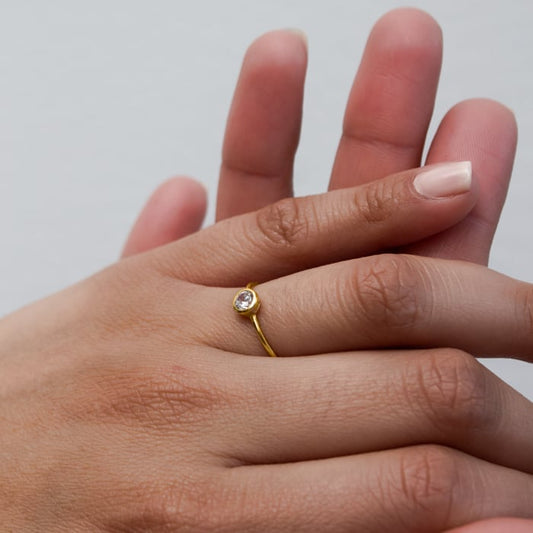 CRYSTAL HALO RING in GOLD