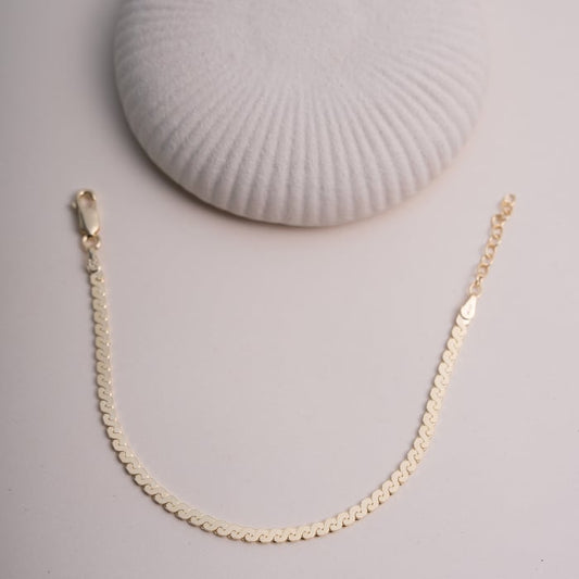 SERPENTINE CHAIN BRACELET in GOLD